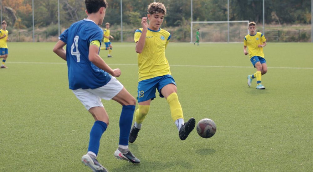 МАРИЦА С КЛАСИКА НАД СПАРТАК (ВН) В ЕЛИТНАТА U15